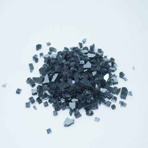 Black glass flakes